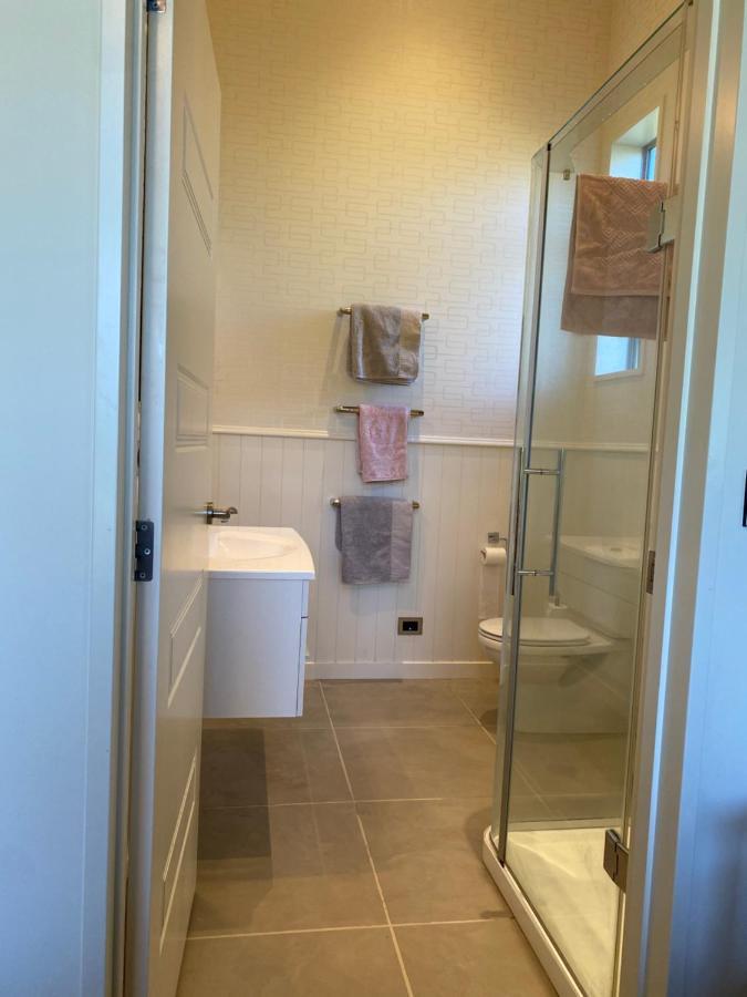 Luxury On Howden Te Anau Bagian luar foto