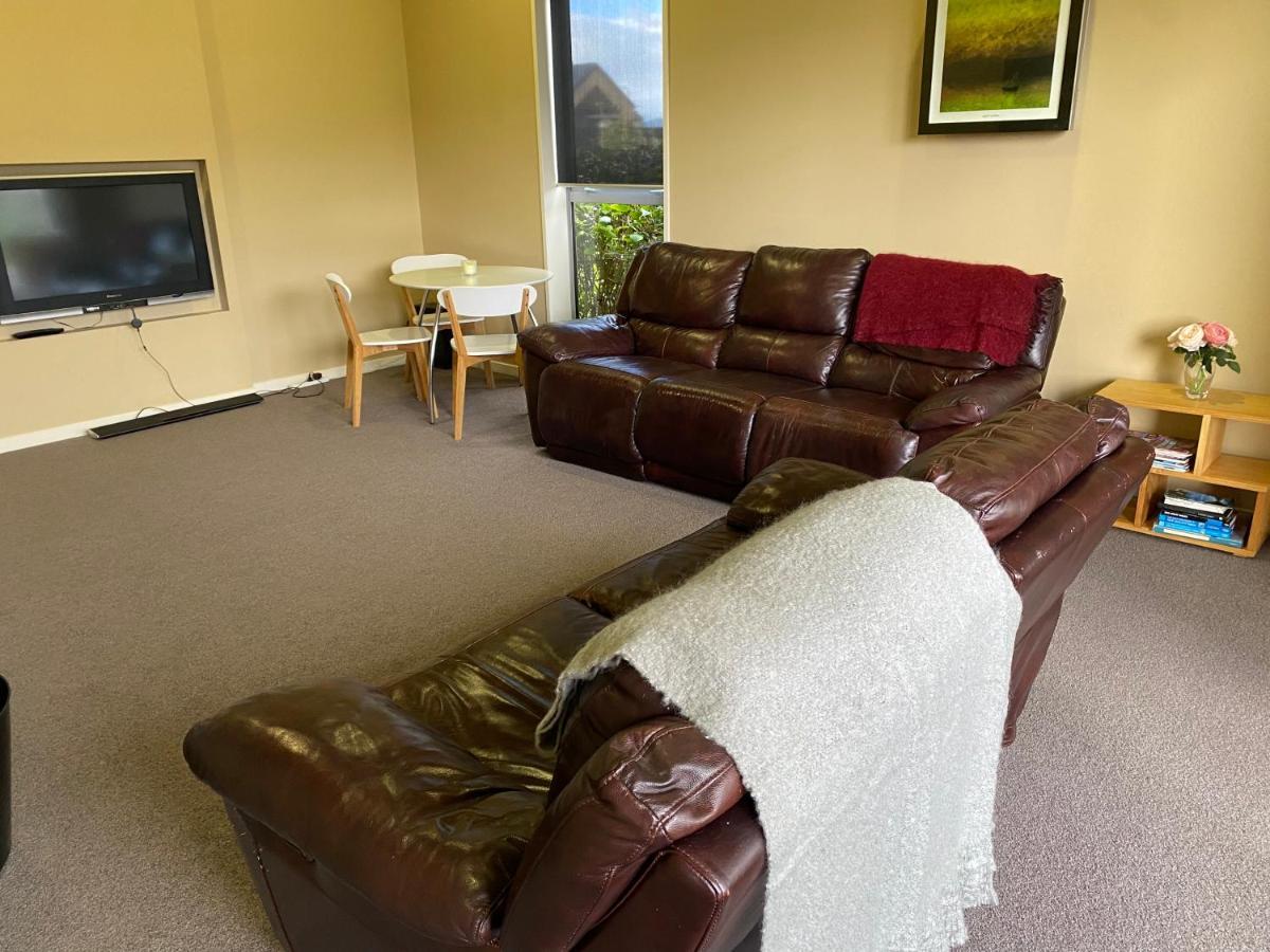 Luxury On Howden Te Anau Bagian luar foto